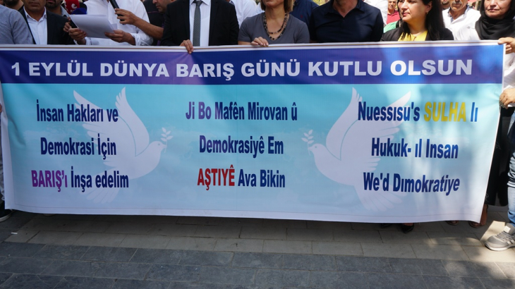 Siirt'te 1 Eylül Dünya Barış Günü Nedeniyle HDP, CHP, DEVA ve STK'dan Ortak Açıklama!