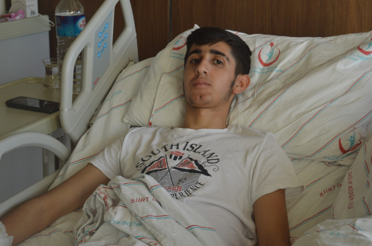 Askeri helikopterle hastaneye kaldırılan Mehmet Kaçmaz doktorlarının başarılı operasyonu sayesinde sakat kalmaktan kurtuldu