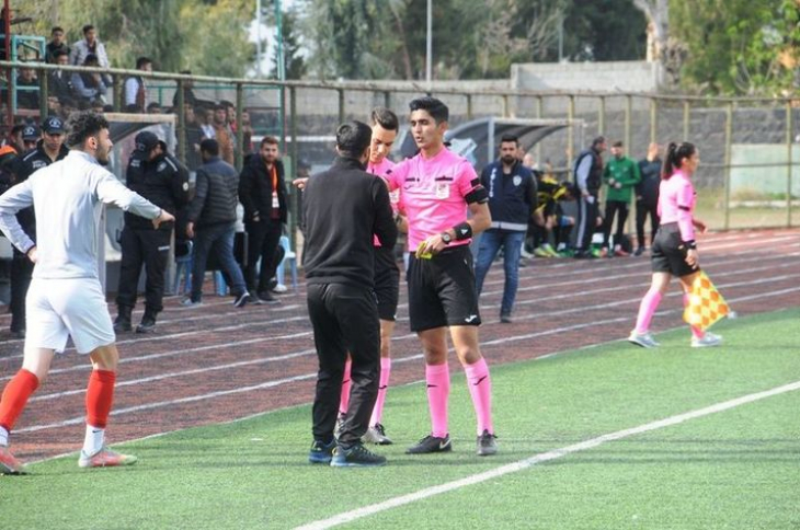 Şırnak'ta teknik direktör, futbolcusuna küfreden kaleciyi kovaladı
