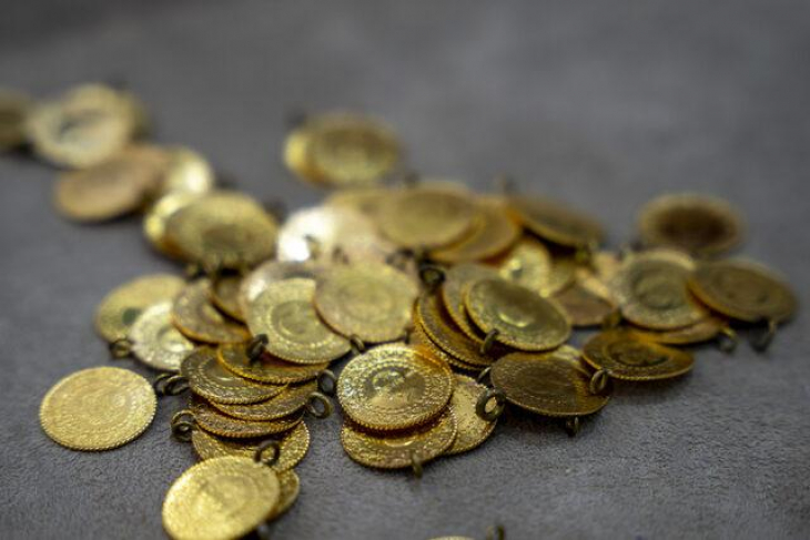 Altın yatırımcısına '5 ay' uyarısı: Kuyumcular '1.650 lira olacak' dedi