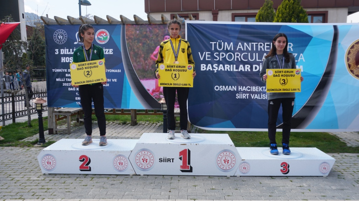 Siirt Bir İlke İmza Attı! Güneydoğu da İlk Defa Düzenlenen Dağ Koşuları Balkan Şampiyonası Milli Takım Seçmelerinde Eruh'ta Gerçekleşti!