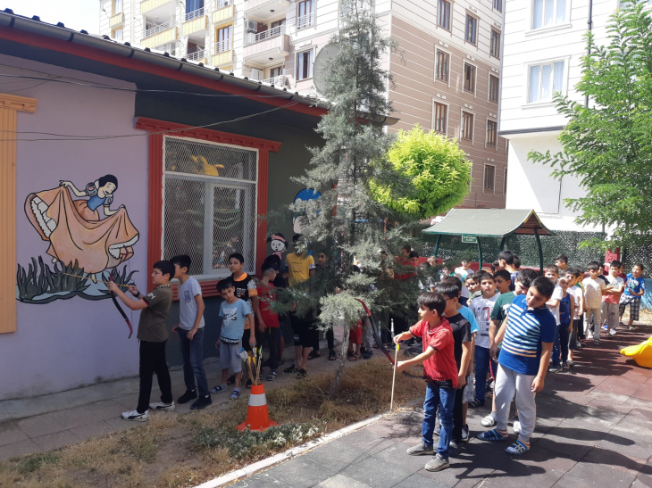 Siirt'te Okul Sporları Okçuluk Seçmeleri Yapılıyor! Başarılı Okçular Siirt'i Türkiye Şampiyonasında Temsil Edecek