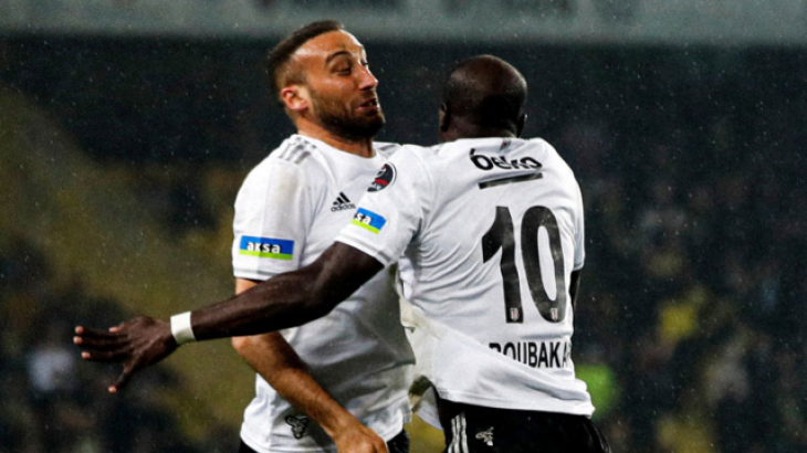 Kadıköy'de tarihi zafer! Beşiktaş 10 kişi kaldığı derbide Fenerbahçe'yi geriden gelip 4-2 mağlup etti