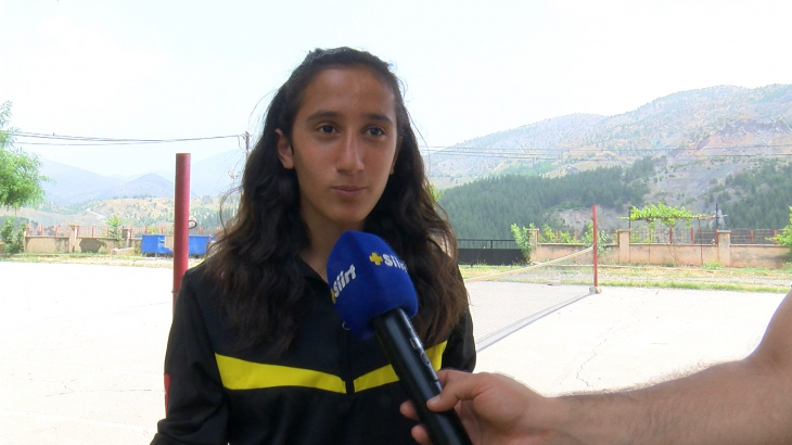 Siirt'te Bir Başarı Öyküsü! Türkiye 5'incisi olan Kızlar, Milli Tenisçilerle Oyun Oynamak İstiyor