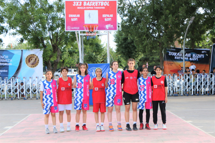 Siirt'te Basketbol Gençlik Kupası Bölge Finalleri Başladı! İlimiz Dahil 8 İlden Katılım Var 