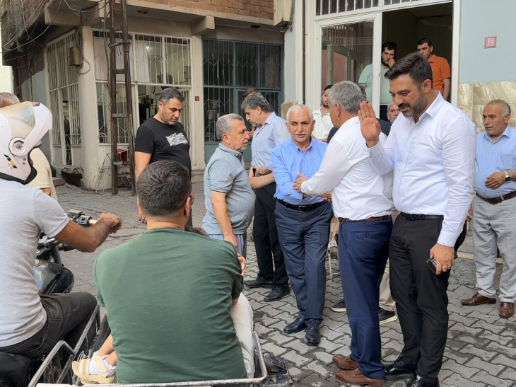 AK Parti İl Başkanı Olğaç ile Milletvekili Gül'den Esnaf ve Vatandaşlara Ziyaret