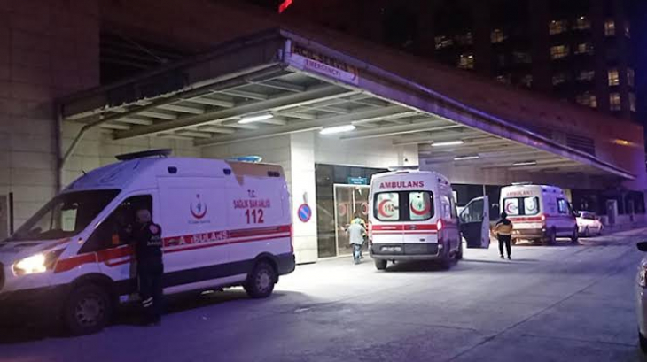 Siirt'te Aşırı Dozda İlaç Alan Genç Kız Hastaneye Kaldırıldı