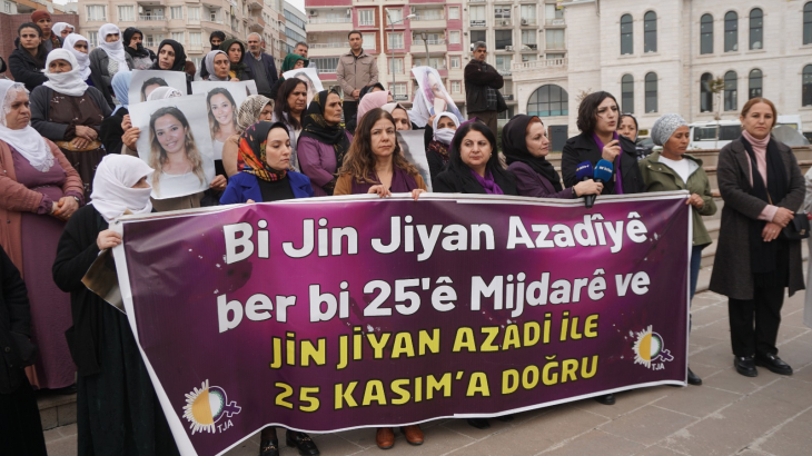 HEDEP Siirt İl Yönetimi'nden 'Kadına Yönelik Şiddet' Yürüyüşü