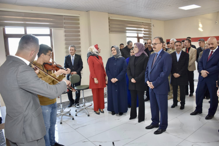 Siirt'in Eruh İlçesinde Yeni Bir Aile Destek Merkezi Hizmete Açıldı