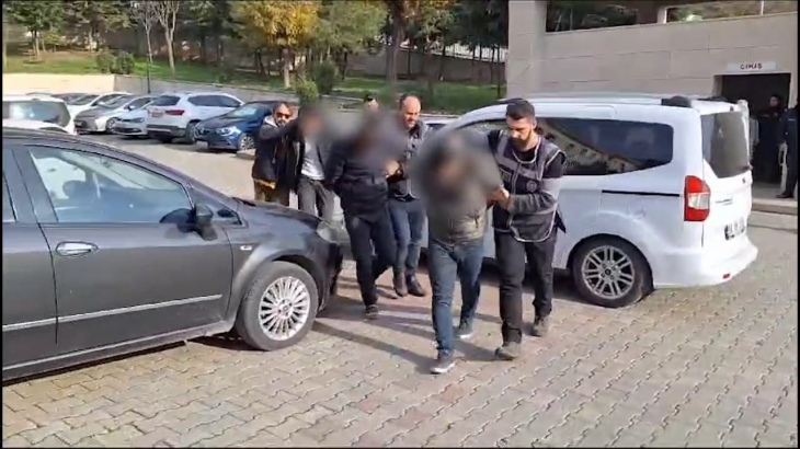 Siirt'te Bir İş Yerini Kurşunlayan 3 Kişi Yakalandı!