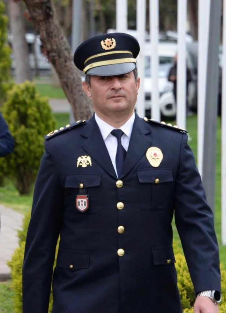 Manisalı olan Diyarbakır İl Emniyet Müdür Yardımcısı 1. Sınıf emniyet müdürlüğüne terfi etti