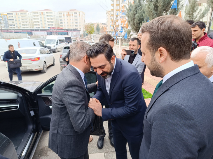 AK Parti Genel Başkan Yardımcısı Erkan Kandemir Siirt'te Parti Teşkilatı İle Buluştu