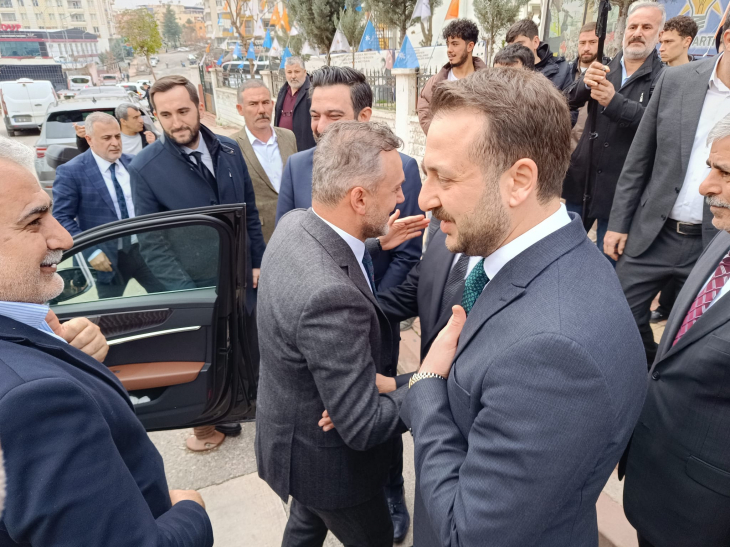 AK Parti Genel Başkan Yardımcısı Erkan Kandemir Siirt'te Parti Teşkilatı İle Buluştu