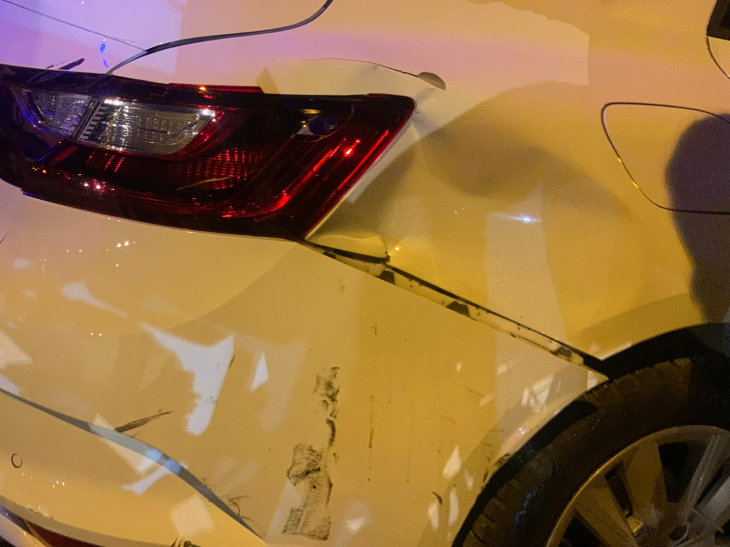 Siirt'te Otomobile Çarpan Motosiklet Sürücüsü Yaralandı