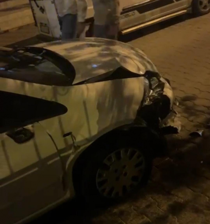 Siirt'te İki Araç Çarpıştı: 1 Yaralı