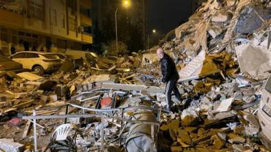 Depremde Son Durum! Hayatını Kaybedenlerin Sayısı Her Geçen Dakika Artıyor