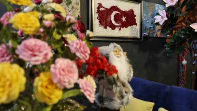 Diyarbakırlı kadınlar ipek kozasından dekoratif ürünler yapıyor