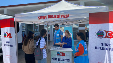 Siirt'i Kazanan Öğrenciler Otogarlarda Karşılanıyor