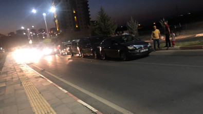 Siirt'te 5 Araç Birbirine Girdi! Yaralılar Var