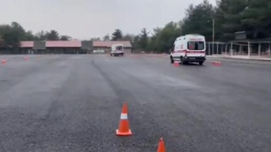 Siirt'te Ambulans Sürüş Teknikleri Eğitimi Tamamlandı