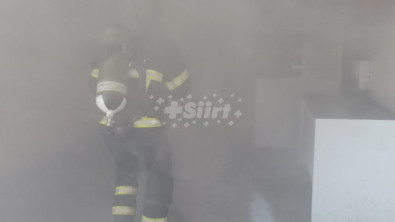 Siirt'te bir akaryakıt istasyonunda yangın çıktı