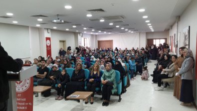 Siirt'te ''Kadınların Ekonomik Güçlenmesi'' konulu eğitim verildi
