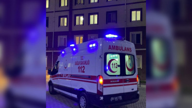 Siirt'te Kız Yurtlarında Kalan Öğrenciler 112'yi Gereksiz Meşgul Ediyor! Sevgilisinden Ayrılan Ambulans Çağırıyor