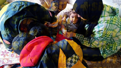 Siirt'te köyde mahsur kalan bebek için ekipler seferber oldu