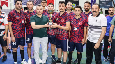 Siirt'te Kurumlar Arası Voleybol Turnuvasında Şampiyon Belli Oldu