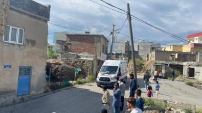 Siirt'te Petrol Kulesinden Düşen İşçi Ağır Yaralandı