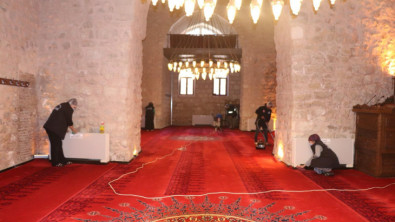 Siirt'te Ramazan ayı öncesi  tüm camilerde temizlik çalışması başlatıldı
