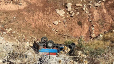 Siirt'te Trafik Kazası: 1'i Çocuk 3 Yaralı