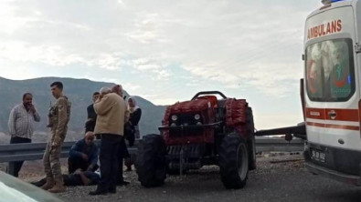 Siirt'te traktörün devrilmesi sonucu 2 kişi yaralandı!