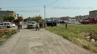 Siirt'te zırhlı polis aracı ile pikap çarpıştı: 5'i polis memuru 6 kişi yaralandı