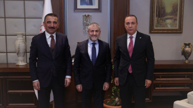Siirt Valisi ve Siirt Milletvekili Hazine ve Maliye Bakanı Nurettin Nebati'yi Ziyaret Etti