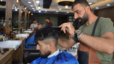 Siirtli kuaförden 'bedava tıraş' kampanyası