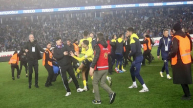 Trabzonspor-Fenerbahçe maçında çıkan olaylarla ilgili 12 kişi gözaltına alındı