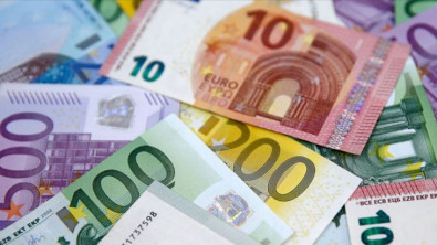Türk Lirası, euro karşısında tarihi dibi gördü