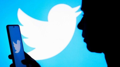 Twitter, Beğendiğiniz ya da Paylaştığınız Bir Tweet 'Yalan Çıkarsa' Bildirim Gönderecek