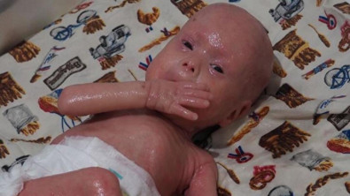 Yılan bebeği reddeden baba soybağı davası açtı, dede kayyum olarak atandı